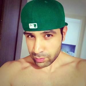 Meet your Posher, Christopher